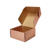 Cajas de papel de embalaje de envío de cartón corrugado de lujo personalizado con laminación mate Impresión de logotipo personalizado para calcetines