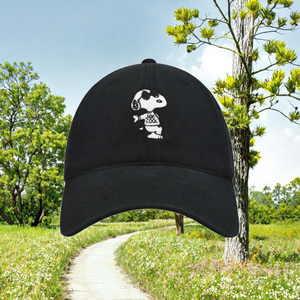 Casquette de baseball noire à 5 panneaux avec logo brodé, ajustable, unisexe, pour le sport et les loisirs, idéale pour l'extérieur - Product Image 2