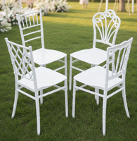 Chaises en plastique empilables Napoléon modernes et colorées, durables, pour les mariages, les banquets, les hôtels et les restaurants