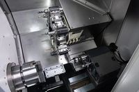 Tour horizontal CNC PR46TT avec servomoteur 1,7 kW, puissance X/Z, mouvement rapide de 30 m/min et rail de guidage linéaire à rouleaux