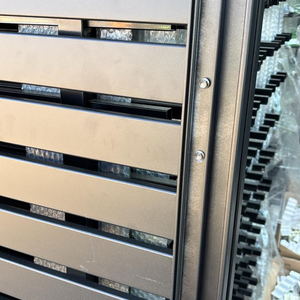 Valla de Privacidad de Aluminio Negra, Fácil de Montar, Sin Excavación, Paneles de Listones Horizontales para Aplicaciones de Seguridad - Product Image 6