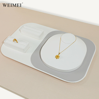 WEIMEI Présentoirs Modulaires Haut de Gamme Blanc et Gris Contrastant pour Vitrine de Bijouterie et Comptoir de Magasin