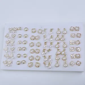 Vente en gros 7-8mm véritable bouton d'eau douce en forme de perle couleur or anneaux et boucles d'oreilles