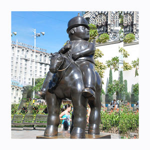 사용자 정의 현대 야외 장식 대형 금속 추상 예술 청동 페르난도 보테로 고양이 조각 주조 황동 동상 - Product Image 4