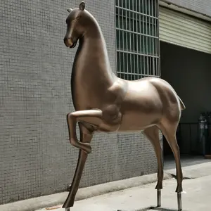 تمثال مخصص للحيوانات من الراتنج البني مصنوع من الألياف الزجاجية تمثال حصان للبيع