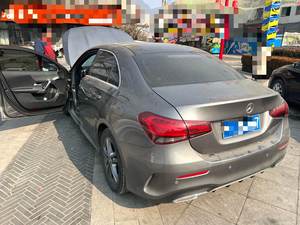 รถยนต์เมอร์เซเดส-เบนซ์ A180L รุ่น Executive Sedan ปี <span class=keywords><strong>2022</strong></span> มาตรฐานไอเสียต่ำระดับยูโร 6 รถมือสองสุดหรู สง่างาม เหมาะสำหรับธุรกิจ - Product Image 2
