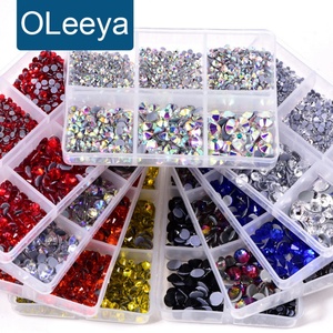 Strass en vrac Oleeya, prix de gros, 1200 pièces, strass en cristal, 6 tailles, boîte à 6 compartiments, strass en verre thermocollants pour ongles - Product Image 1