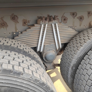Caminhão Basculante Usado de Alta Qualidade 6x4 Diesel Euro 2 Direção à Direita em Estoque Usado no <span class=keywords><strong>Nepal</strong></span> - Product Image 4