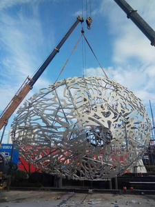 Escultura de árbol de Metal personalizada a mano, estilo moderno, tamaño real, para exhibición de jardín - Product Image 2