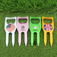 Outil de bricolage de golf 6 en 1 avec logo personnalisé Marqueur de balle Ultimate Golf Réparation Fourche Outils de nettoyage Prix d'usine