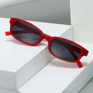 Lunettes de soleil polarisées carrées rétro tendance 2025 pour hommes et femmes, monture fine, protection UV400, personnalisables avec logo - Product Image 1