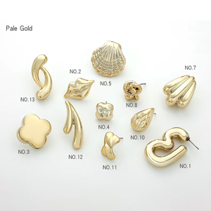 Pendientes de Concha Elegantes para Mujer, Recién Llegados, con Agujas de Acero Inoxidable, Pendientes de Media Flor Irregulares de ABS para el Día a Día - Product Image 3