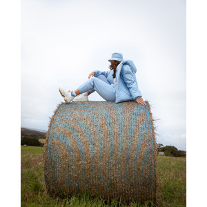 Cappotto trapuntato blu Baby con cappuccio Pea Street - Product Image 1