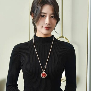 Rose Pendant Alloy Necklace Women's Sweater Chain Long Charm Fashion Accessory Gift Jewelry - Product Image 3