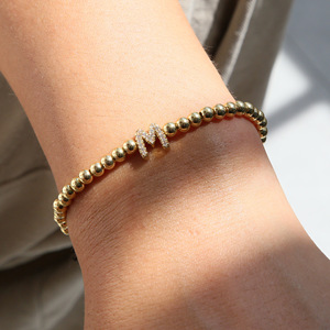 Phổ Biến Thiết Kế <span class=keywords><strong>M</strong></span>ới Tùy Chỉnh 18K <span class=keywords><strong>M</strong></span>ạ Vàng 26 Thư Kim Cương Zircon Bead Vòng Đeo Tay A-Z Ban Đầu Vòng Đeo Tay Trang Sức Cho Phụ Nữ Cô Gái - Product Image 3