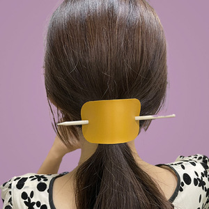 En stock, elegantes pasadores de pelo retro de cuero PU, estilo coreano, sencillos y modernos, ideales para el cabello largo, perfectos para el día a día. - Product Image 1