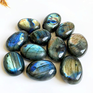 Wholesale Labradorite Palms <b>Crystal</b> Gift Oval Home Decoration Mascot Energy Healing Engraving Other <b>Crystal</b> Crafts - Product Image 1