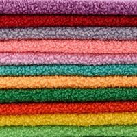 Échantillon gratuit confortable doux Teddy polaire polyester tissu bébé garçon fille Cosplay vêtements jouet bricolage artisanat couture par la cour