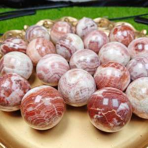 ลูกบอลหินคริสตัลธรรมชาติคุณภาพสูงลายแดงสำหรับตกแต่งบ้าน ของขวัญวันอีสเตอร์ ขายส่ง - Product Image 2