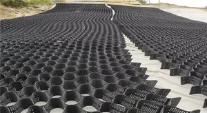 Géocell HDPE Abordable : Grille de <span class=keywords><strong>Gravier</strong></span> <span class=keywords><strong>en</strong></span> Plastique pour Allées, Pavés et Murs de Soutènement – Idéale pour la Stabilisation du Sol et la Pavage Routier - Product Image 3