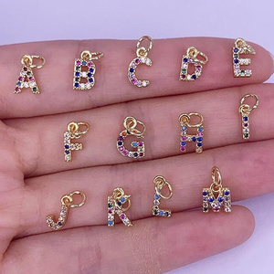 Nouveau Collier Pendentif en Cuivre avec 26 Lettres, Zircon Incrusté, Breloque Initiales A-Z, Accessoires Personnalisables pour Création de Bijoux DIY - Product Image 4