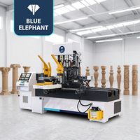 Torno CNC para Madera 412T6 con Múltiples Husillos para Procesamiento de Tazones, Jarrones y Obras de Arte Decorativas en Madera