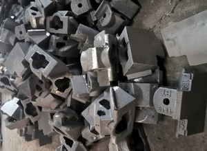 Bogie đúc sắt ma sát nêm cho đường sắt vận chuyển hàng hóa toa xe Bogie ma sát nêm cho các bộ phận đường sắt - Product Image 4