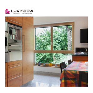 Fenêtre moderne en aluminium et verre à ouverture basculante et à rotation avec revêtement en bois, insonorisée et isolante thermique - Product Image 3