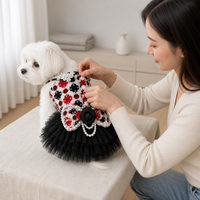 Gaun Anjing Putri Kontes Kecantikan Logo Kustom Grosir, Rok Tulle Pita Kristal Mutiara, Pakaian Hewan Peliharaan Jacquard untuk Anak Anjing Ras Kecil