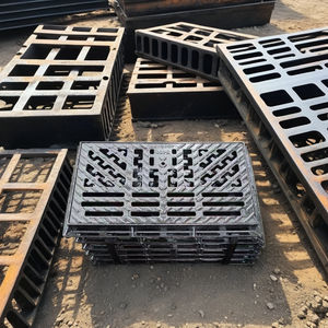 Heavy Duty F900 Load-Dragende Antislip En Anti-Diefstal Ontwerp Nodulair Gietijzer Riool Cover Plaat Export Kwaliteit Gietdiensten - Product Image 3