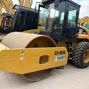 Rodillo de carretera CAT CS 683E de segunda mano importado, componente de motor de núcleo de tambor único de rendimiento perfecto de origen japonés de 1000 horas - Product Image 1