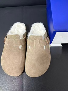 Logo stampato invernale personalizzato morbido e caldo in pelliccia di cotone Flat sandali Birken da <span class=keywords><strong>uomo</strong></span> pantofole in pelle in Stock con Logo per gli uomini - Product Image 2