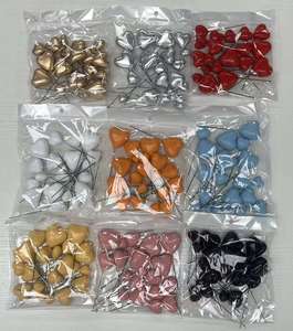 Paquete de 20 Bolas Decorativas de Diferentes Tamaños (2, 2.5, 3, 4 cm) en Dorado, Plateado, Rosa y Azul para Decoración de Pasteles de Cumpleaños - Product Image 5