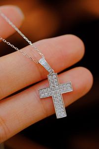Xinfly 0.36ct Round Diamond Jesus <b>Cross</b> Pendant 18k White Gold Chain Diamond Necklace for Women - Product Image 5