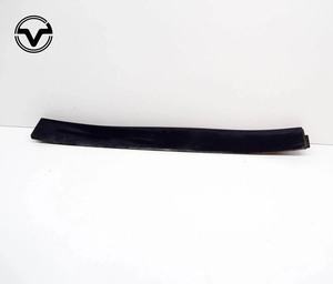 Modanatura inferiore esterna portiera posteriore sinistra (LH) 1035203-00-E e destra (RH) 1035204-00-E per Tesla Model X, ricambio OEM - Product Image 1
