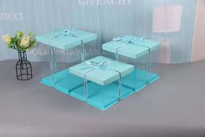 Scatola per torta con coperchio in carta blu, base blu <span class=keywords><strong>e</strong></span> pannelli laterali trasparenti. Materiale per alimenti, ecologico <span class=keywords><strong>e</strong></span> riciclabile. - Product Image 2