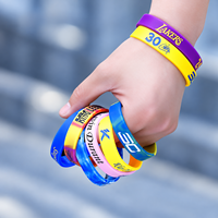 Bracelet en silicone personnalisé avec texte sur mesure pour l'esprit scolaire, les équipes sportives, les événements caritatifs et les activités