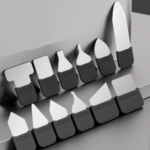 Kit d'outils <span class=keywords><strong>de</strong></span> réparation <span class=keywords><strong>de</strong></span> téléphone 12-en-1 : lame <span class=keywords><strong>de</strong></span> levier ultra-mince et lame incurvée pour le retrait <span class=keywords><strong>de</strong></span> batterie et <span class=keywords><strong>de</strong></span> colle <span class=keywords><strong>de</strong></span> téléphone - Product Image 4