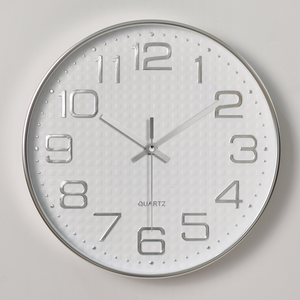 Horloge murale créative à l'échelle numérique tridimensionnelle à quartz silencieux en plastique pour salon vente en gros - Product Image 5