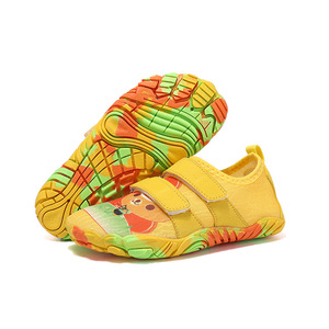 Zapatos de agua de malla para niñas, de secado rápido, con punta cerrada, para verano, natación, actividades al aire libre, zapatos para niños - Product Image 3