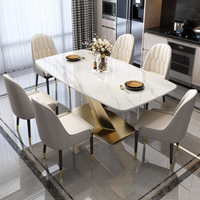 Mesa de Comedor Rectangular Contemporánea con Tapa de Piedra Sinterizada y Base Cruzada Dorada de Metal, Muebles Modernos para el Hogar