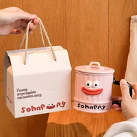 Vente en gros de tasses à café en céramique amusantes et créatives à grande bouche avec couvercle, pour cadeau de couple, bureau, maison, petit-déjeuner