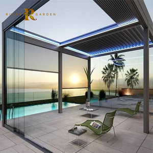 <span class=keywords><strong>Pergola</strong></span> d'extérieur rétractable moderne de luxe <span class=keywords><strong>Pergola</strong></span> à toit en aluminium étanche gris foncé avec porte vitrée et lumière RVB - Product Image 1
