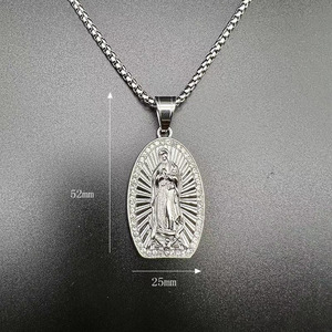 Yunnique Collar con colgante de la Virgen María de acero inoxidable con incrustaciones de diamantes de imitación, joyería de regalo unisex - Product Image 5