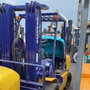 Montacargas en venta: Montacargas diésel CAT usado certificado de 3 toneladas a bajo precio, Montacargas Komatsu FD30 de todas las series en oferta. - Product Image 1