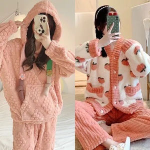 <span class=keywords><strong>Pigiama</strong></span> in pile di corallo all'ingrosso a basso prezzo; Pantaloni in pile di corallo a maniche lunghe da <span class=keywords><strong>donna</strong></span> autunno e inverno vestiti per la casa in due pezzi - Product Image 4