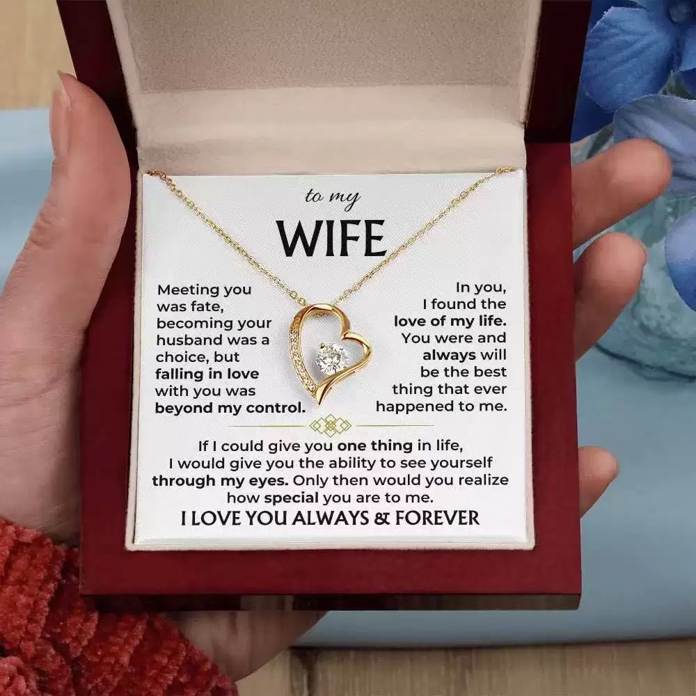 Gold Necklace with B Card Gift Box