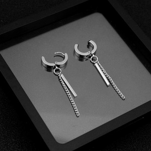 Meilleures ventes : Boucles d'oreilles pendantes carrées longues, style personnalisé, design minimaliste de niche, unisexe, bijoux tendance, vente en gros - Product Image 4