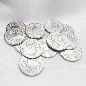 Anime <span class=keywords><strong>Hunter</strong></span> X <span class=keywords><strong>Hunter</strong></span> monedas artesanías de Metal Phantom Troupe Chrollo Lucilfer Spider Cosplay accesorios de Halloween colección regalos - Product Image 3