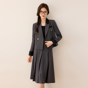 Grey Women's Suit <b>Set</b> Solid Color Anti-Wrinkle <b>Blazer</b> With Pleated Skirt Formal Wear For Interviews And Thesis Defense - Product Image 1
